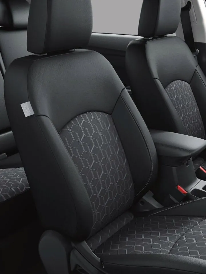 Mitsubishi Outlander rear seats with room for guests